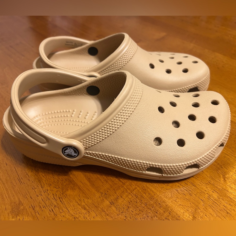 Crocs Classic Clogs Tan Size 7